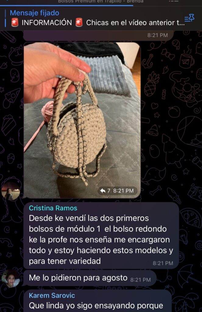 Bolso en trapillo tejido a mano del curso Bolsos Premium en Trapillo