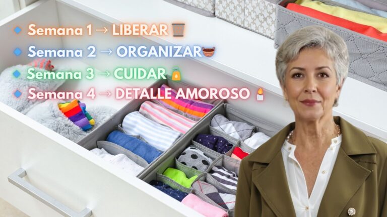 Mujer madura junto a cajón ordenado según el Método ArmonízaTE: liberar, organizar, cuidar y detalle amoroso